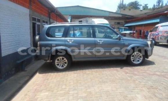 Acheter Occasion Voiture Suzuki Grand Vitara Gris à Kigali au Rwanda Acheter Occasion Voiture Suzuki Grand Vitara Gris à Kigali au Rwanda