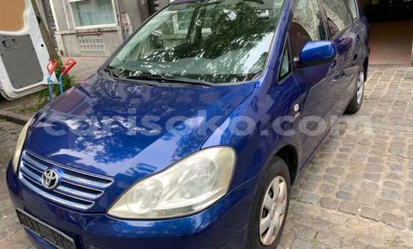 Sayi Na hannu Toyota Avensis Verso Bleu Mota in Gicumbi a Rwanda Sayi Na hannu Toyota Avensis Verso Bleu Mota in Gicumbi a Rwanda