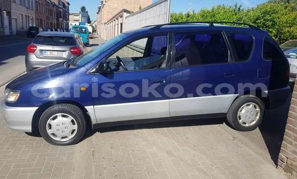 Buy Used Toyota Picnic Blue Car in Gicumbi in Rwanda Buy Used Toyota Picnic Blue Car in Gicumbi in Rwanda