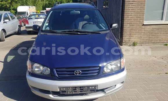 Buy Used Toyota Picnic Blue Car in Gicumbi in Rwanda Buy Used Toyota Picnic Blue Car in Gicumbi in Rwanda