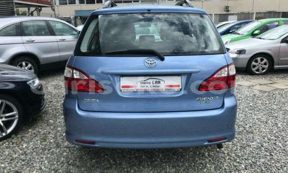 Buy Used Toyota Avensis Verso Blue Car in Gicumbi in Rwanda Buy Used Toyota Avensis Verso Blue Car in Gicumbi in Rwanda