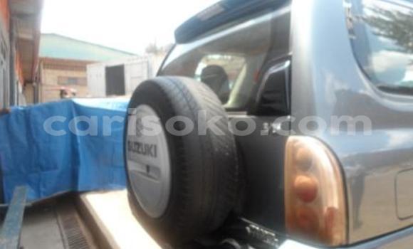 Acheter Occasion Voiture Suzuki Grand Vitara Gris à Kigali, Rwanda Acheter Occasion Voiture Suzuki Grand Vitara Gris à Kigali, Rwanda