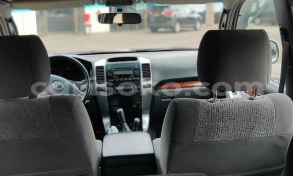 اشتري مستعمل Toyota Land Cruiser Prado Gris سيارة في Kigali في Rwanda اشتري مستعمل Toyota Land Cruiser Prado Gris سيارة في Kigali في Rwanda