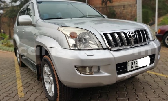 اشتري مستعمل Toyota Land Cruiser Prado Gris سيارة في Kigali في Rwanda اشتري مستعمل Toyota Land Cruiser Prado Gris سيارة في Kigali في Rwanda