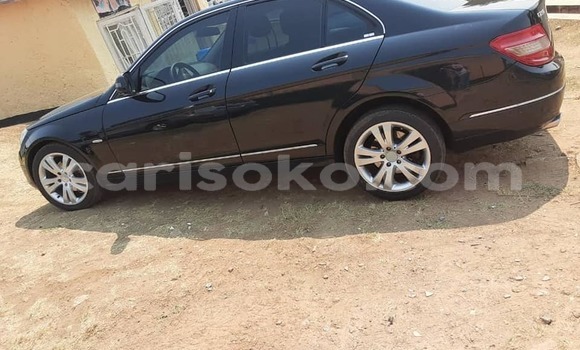 اشتري مستعمل Mercedes-Benz C–Class Noir سيارة في Kigali في Rwanda اشتري مستعمل Mercedes-Benz C–Class Noir سيارة في Kigali في Rwanda