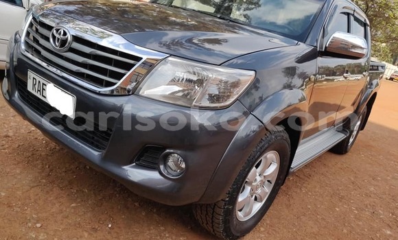 اشتري مستعمل Toyota Hilux Noir سيارة في Kigali في Rwanda اشتري مستعمل Toyota Hilux Noir سيارة في Kigali في Rwanda