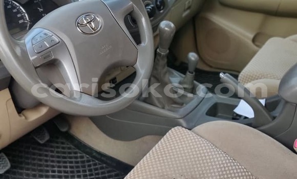 اشتري مستعمل Toyota Fortuner Gris سيارة في Kigali في Rwanda اشتري مستعمل Toyota Fortuner Gris سيارة في Kigali في Rwanda