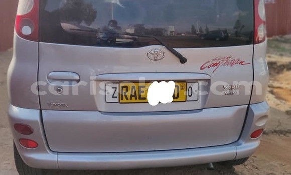 اشتري مستعمل Toyota Yaris Gris سيارة في Kigali في Rwanda اشتري مستعمل Toyota Yaris Gris سيارة في Kigali في Rwanda