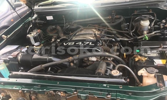 اشتري مستعمل Toyota Tundra Vert سيارة في Kigali في Rwanda اشتري مستعمل Toyota Tundra Vert سيارة في Kigali في Rwanda