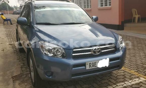 اشتري مستعمل Toyota RAV4 Bleu سيارة في Kigali في Rwanda اشتري مستعمل Toyota RAV4 Bleu سيارة في Kigali في Rwanda