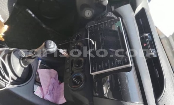 اشتري مستعمل Toyota Hilux Noir سيارة في Kigali في Rwanda اشتري مستعمل Toyota Hilux Noir سيارة في Kigali في Rwanda