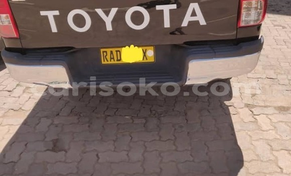 اشتري مستعمل Toyota Hilux Noir سيارة في Kigali في Rwanda اشتري مستعمل Toyota Hilux Noir سيارة في Kigali في Rwanda