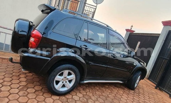 اشتري مستعمل Toyota RAV4 Noir سيارة في Kigali في Rwanda اشتري مستعمل Toyota RAV4 Noir سيارة في Kigali في Rwanda