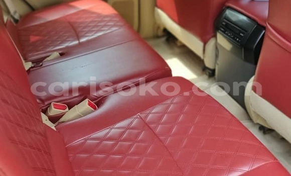 اشتري مستعمل Toyota Land Cruiser Prado Gris سيارة في Kigali في Rwanda اشتري مستعمل Toyota Land Cruiser Prado Gris سيارة في Kigali في Rwanda