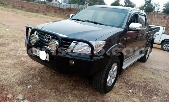 اشتري مستعمل Toyota Hilux Autre سيارة في Kigali في Rwanda اشتري مستعمل Toyota Hilux Autre سيارة في Kigali في Rwanda