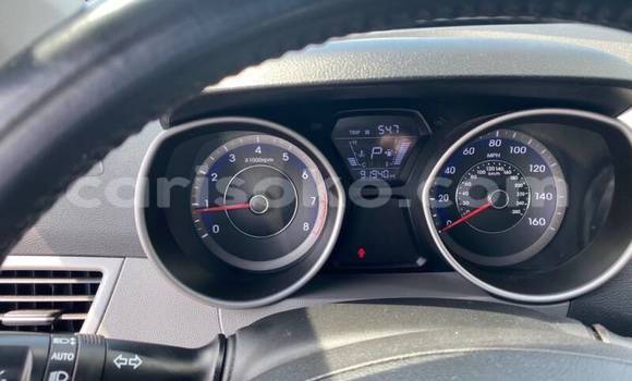 Buy Used Hyundai Elantra Beige Car in Gicumbi in Rwanda Buy Used Hyundai Elantra Beige Car in Gicumbi in Rwanda