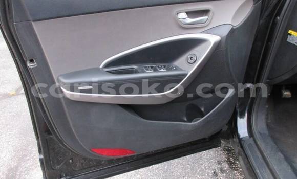 Buy Used Hyundai Santa Fe Beige Car in Gicumbi in Rwanda Buy Used Hyundai Santa Fe Beige Car in Gicumbi in Rwanda