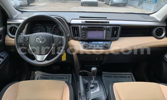 Sayi Na hannu Toyota RAV4 Blanc Mota in Gicumbi a Rwanda Sayi Na hannu Toyota RAV4 Blanc Mota in Gicumbi a Rwanda