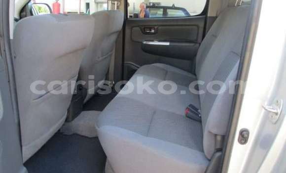 Buy Used Toyota Hilux Silver Car in Gicumbi in Rwanda Buy Used Toyota Hilux Silver Car in Gicumbi in Rwanda