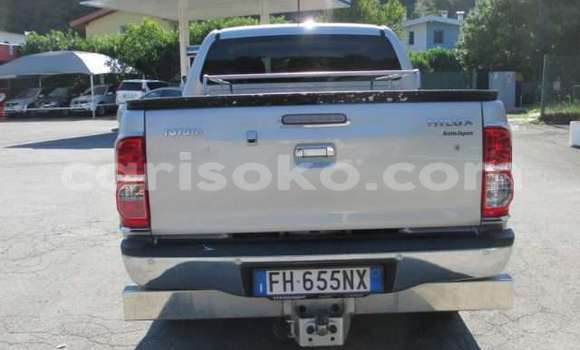 Buy Used Toyota Hilux Silver Car in Gicumbi in Rwanda Buy Used Toyota Hilux Silver Car in Gicumbi in Rwanda