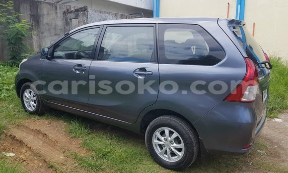 Buy Used Toyota Avanza Beige Car in Gicumbi in Rwanda