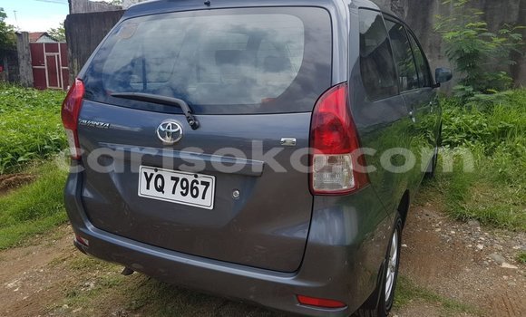 Sayi Na hannu Toyota Avanza Beige Mota in Gicumbi a Rwanda Sayi Na hannu Toyota Avanza Beige Mota in Gicumbi a Rwanda