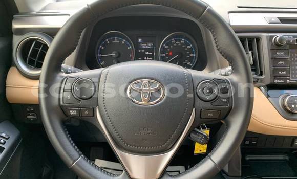 Buy Used Toyota RAV4 White Car in Gicumbi in Rwanda Buy Used Toyota RAV4 White Car in Gicumbi in Rwanda