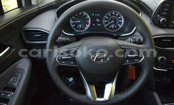 Buy Used Hyundai Santa Fe Beige Car in Gicumbi in Rwanda Buy Used Hyundai Santa Fe Beige Car in Gicumbi in Rwanda