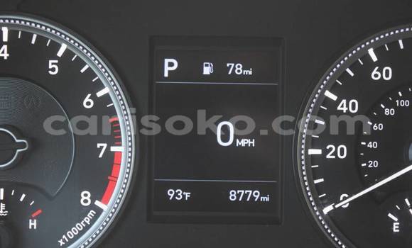 Buy Used Hyundai Santa Fe Beige Car in Gicumbi in Rwanda Buy Used Hyundai Santa Fe Beige Car in Gicumbi in Rwanda