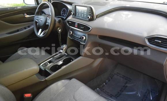 Buy Used Hyundai Santa Fe Beige Car in Gicumbi in Rwanda Buy Used Hyundai Santa Fe Beige Car in Gicumbi in Rwanda