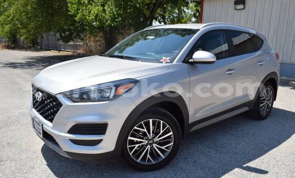 Buy Used Hyundai Tucson Beige Car in Gicumbi in Rwanda Buy Used Hyundai Tucson Beige Car in Gicumbi in Rwanda