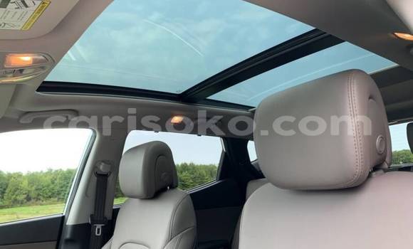 Buy Used Hyundai Santa Fe White Car in Gicumbi in Rwanda Buy Used Hyundai Santa Fe White Car in Gicumbi in Rwanda