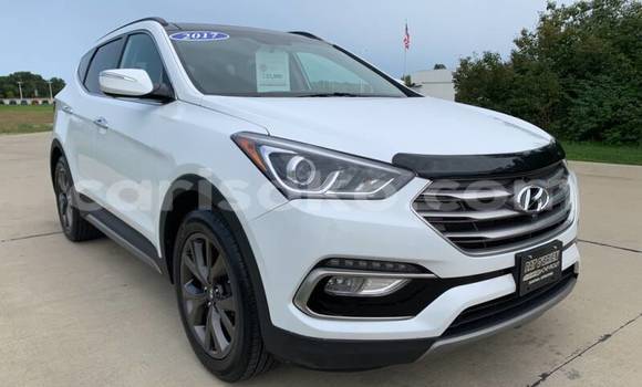 Buy Used Hyundai Santa Fe White Car in Gicumbi in Rwanda Buy Used Hyundai Santa Fe White Car in Gicumbi in Rwanda