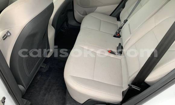Buy Import Hyundai Tucson White Car in Gicumbi in Rwanda Buy Import Hyundai Tucson White Car in Gicumbi in Rwanda
