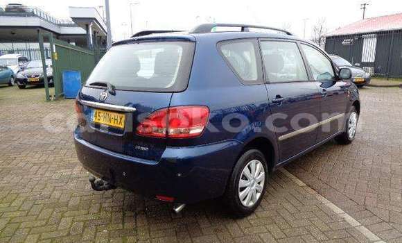 Buy Import Toyota Avensis Verso Blue Car in Gicumbi in Rwanda Buy Import Toyota Avensis Verso Blue Car in Gicumbi in Rwanda