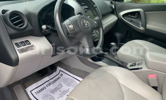 Sayi Na hannu Toyota RAV4 Noir Mota in Gicumbi a Rwanda Sayi Na hannu Toyota RAV4 Noir Mota in Gicumbi a Rwanda