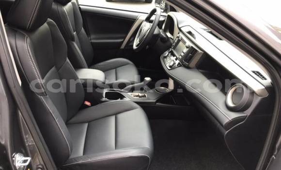 Buy Used Toyota RAV4 Beige Car in Gicumbi in Rwanda Buy Used Toyota RAV4 Beige Car in Gicumbi in Rwanda