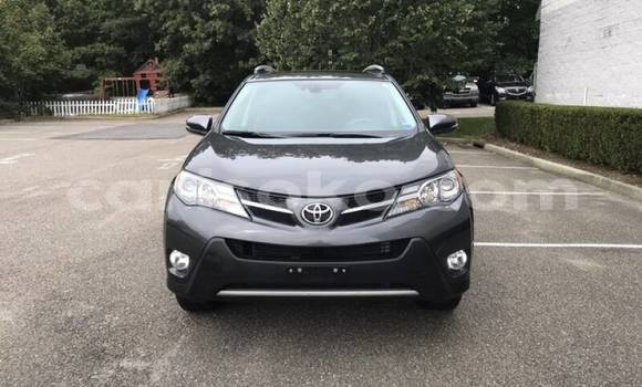 Buy Used Toyota RAV4 Beige Car in Gicumbi in Rwanda Buy Used Toyota RAV4 Beige Car in Gicumbi in Rwanda
