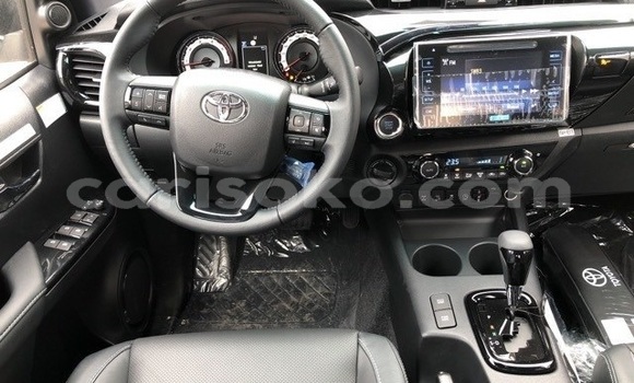 Buy Used Toyota Hilux Black Car in Gicumbi in Rwanda Buy Used Toyota Hilux Black Car in Gicumbi in Rwanda