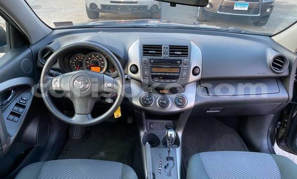 Sayi Na hannu Toyota RAV4 Beige Mota in Gicumbi a Rwanda Sayi Na hannu Toyota RAV4 Beige Mota in Gicumbi a Rwanda