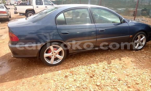 Sayi Na hannu Toyota Avensis Bleu Mota in Kigali a Rwanda Sayi Na hannu Toyota Avensis Bleu Mota in Kigali a Rwanda