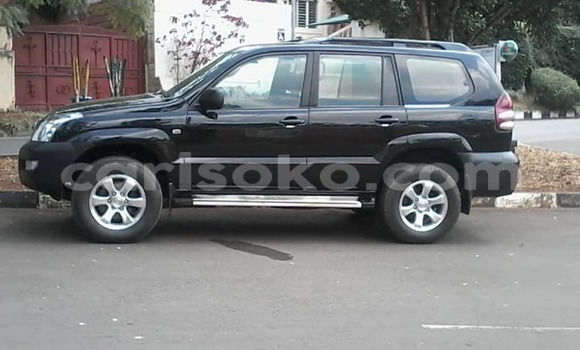 Sayi Na hannu Toyota Land Cruiser Prado Noir Mota in Kigali a Rwanda Sayi Na hannu Toyota Land Cruiser Prado Noir Mota in Kigali a Rwanda