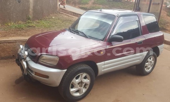 Sayi Na hannu Toyota RAV4 Rouge Mota in Kigali a Rwanda Sayi Na hannu Toyota RAV4 Rouge Mota in Kigali a Rwanda