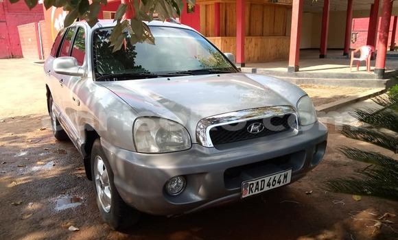 Sayi Na hannu Hyundai Tucson Gris Mota in Kigali a Rwanda Sayi Na hannu Hyundai Tucson Gris Mota in Kigali a Rwanda