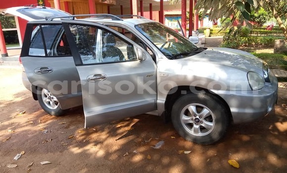 Sayi Na hannu Hyundai Tucson Gris Mota in Kigali a Rwanda Sayi Na hannu Hyundai Tucson Gris Mota in Kigali a Rwanda