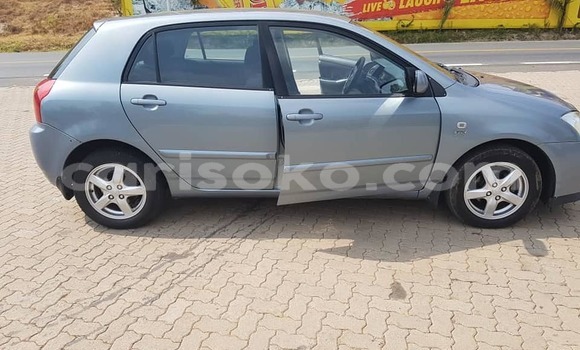 Acheter Occasion Voiture Toyota Corolla Bleu à Kigali, Rwanda