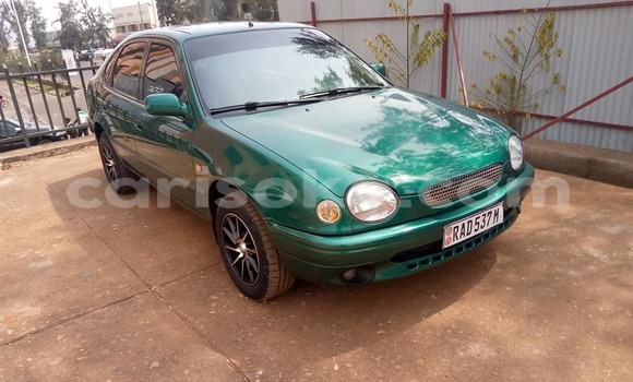 Sayi Na hannu Toyota Corolla Vert Mota in Kigali a Rwanda Sayi Na hannu Toyota Corolla Vert Mota in Kigali a Rwanda