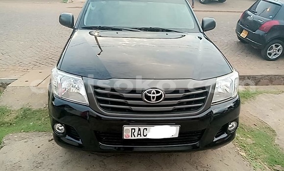 Sayi Na hannu Toyota Hilux Noir Mota in Kigali a Rwanda Sayi Na hannu Toyota Hilux Noir Mota in Kigali a Rwanda