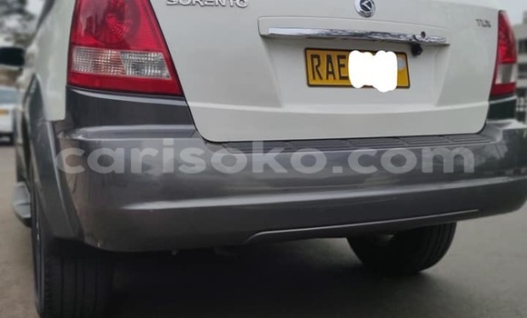 اشتري مستعمل Kia Sorento Blanc سيارة في Kigali في Rwanda اشتري مستعمل Kia Sorento Blanc سيارة في Kigali في Rwanda