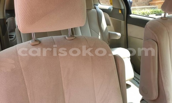 Sayi Na hannu Toyota Previa Blanc Mota in Kigali a Rwanda Sayi Na hannu Toyota Previa Blanc Mota in Kigali a Rwanda